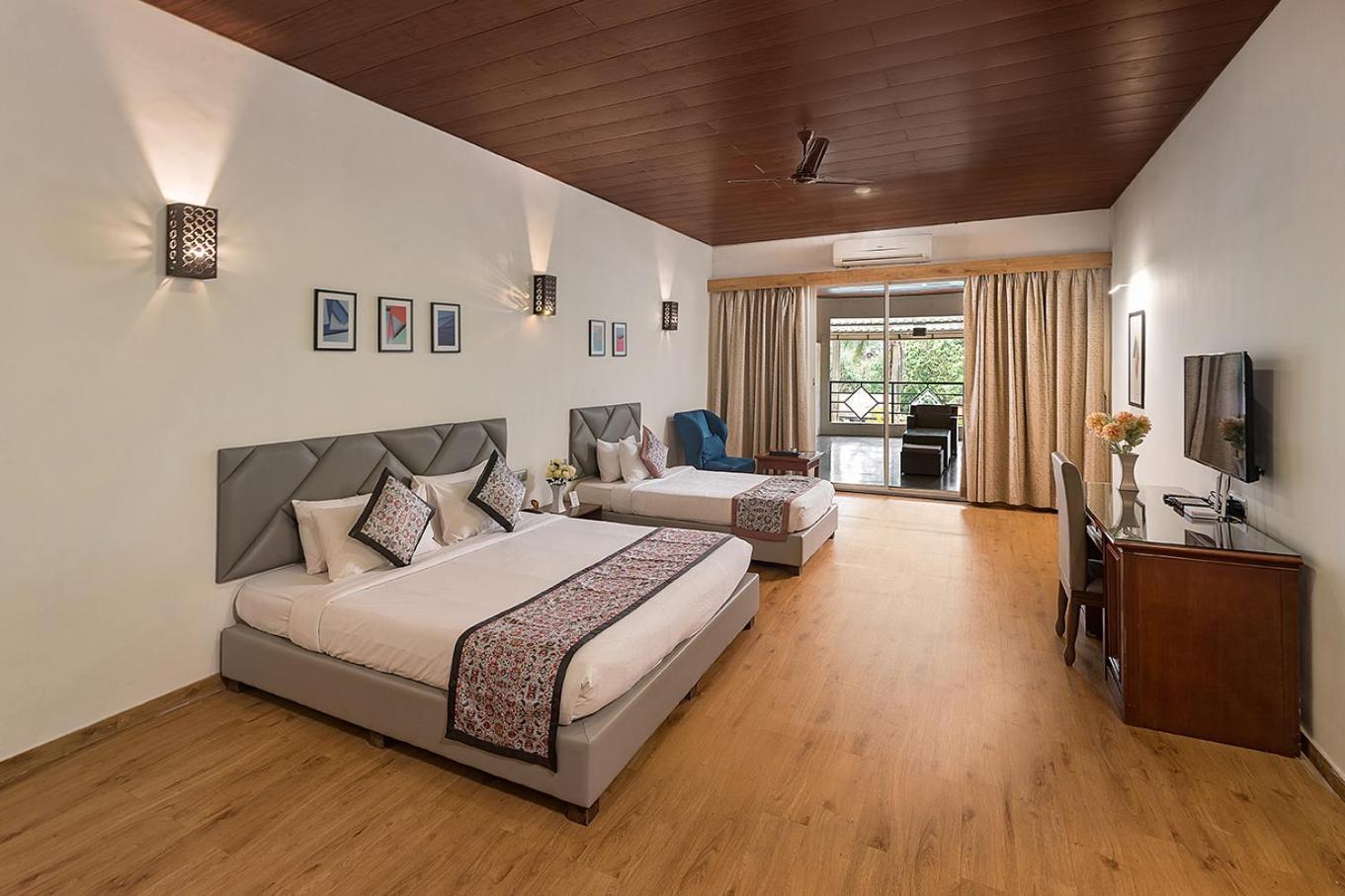 Manas Lifestyle Resort, Игатпури Стая снимка